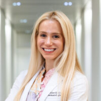 Dr. Chloe Goldman